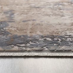 Baths Origins Cosimo Distressed Rug