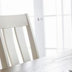 Julian Bowen Pembroke Dining Table