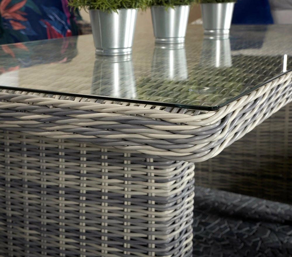 Baths Signature Weave AMY Sofa Dining Set