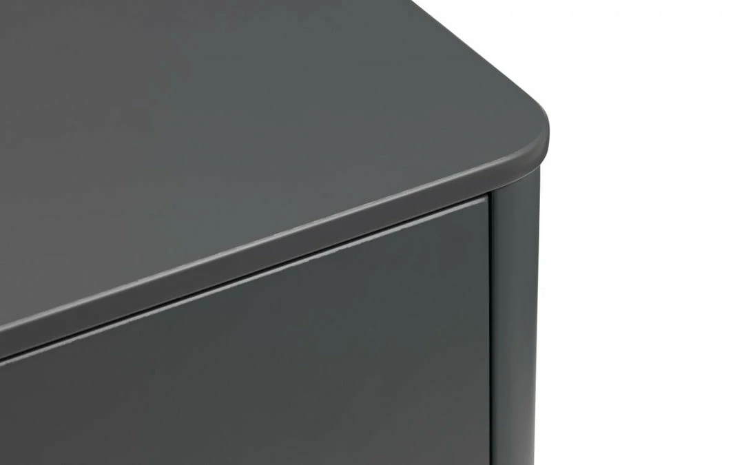 Baths Julian Bowen Chloe 6 Drawer Chest