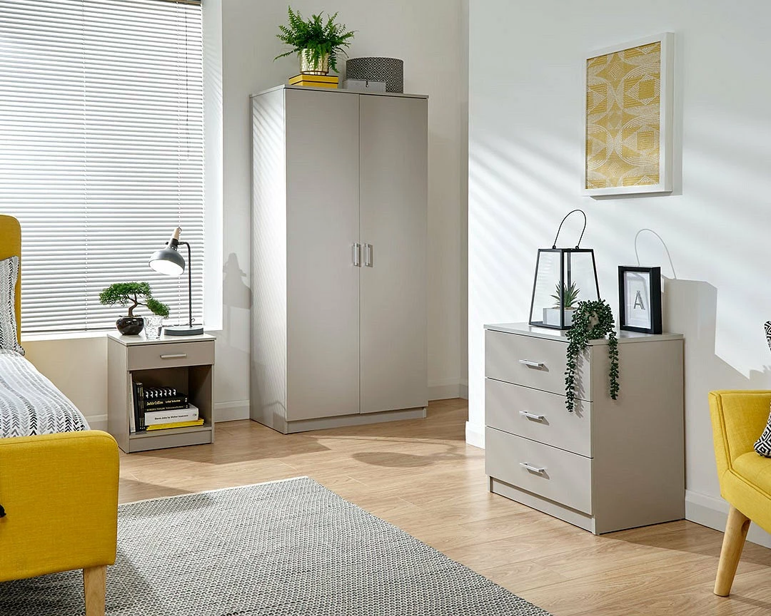 GFW Panama 3 Piece Bedroom Set Baths